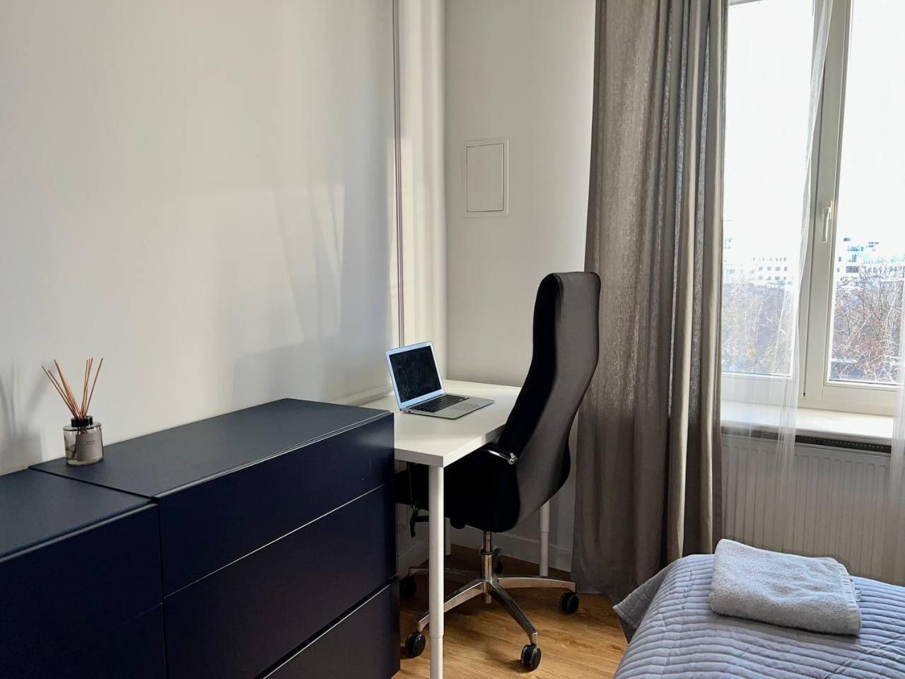 Modern Flat In The Centre - By Hik Apartments وارسو المظهر الخارجي الصورة