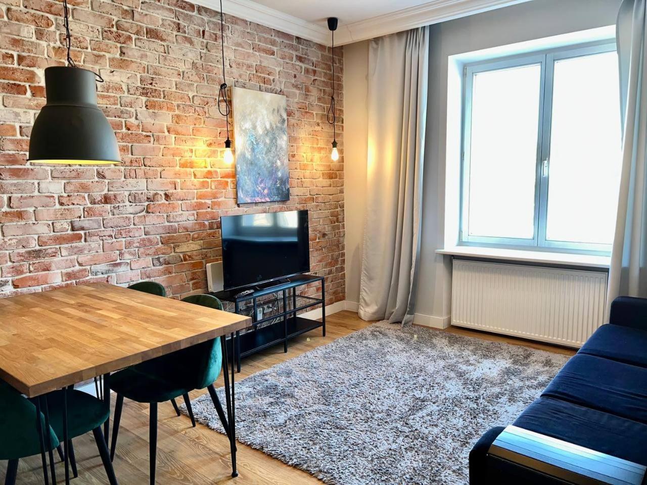 Modern Flat In The Centre - By Hik Apartments وارسو المظهر الخارجي الصورة
